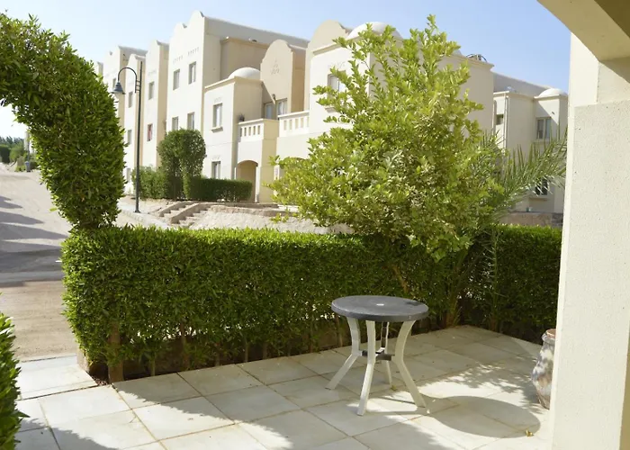 2-bed *